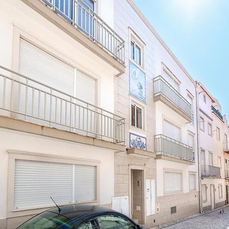 Charming Nazare Apartment-1 Minute To The Beach Exterior foto